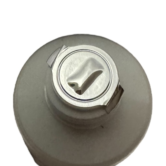 Benefit Cosmetics the POREfessional Pore Minimizing Face Primer 0.75 Ounce - Picture 4 of 9